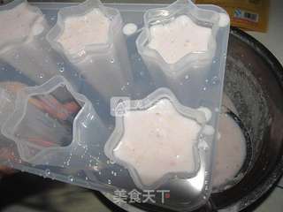 简单夏日健康冰棒---五谷冰棒的做法步骤:5