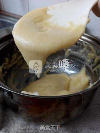 圆嘟嘟的,中空的脆面团【原味泡芙】的做法步骤:5