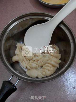 圆嘟嘟的,中空的脆面团【原味泡芙】的做法步骤:3