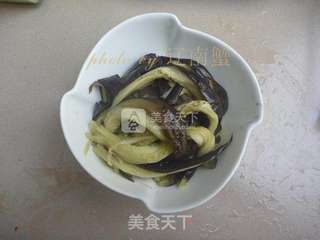 罗勒蒜泥拌茄子的做法步骤:7