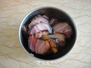 腊肉手撕甘蓝的做法步骤:3