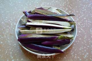 酱香肉末烧茄子的做法步骤:2
