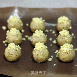烤箱美食轻松做----芝士焗薯球的做法步骤:8