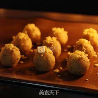 烤箱美食轻松做----芝士焗薯球的做法步骤:9