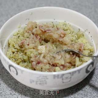 烤箱美食轻松做----芝士焗薯球的做法步骤:6