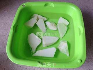 【夏笋炖土鸡】的做法步骤:4