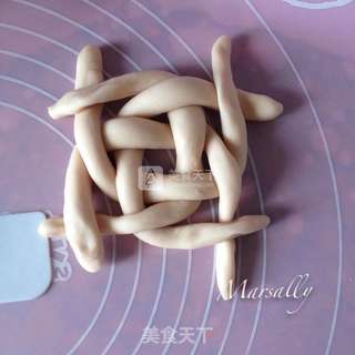 大绣球馒头的做法步骤:15