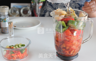 夏日轻食-西班牙冷汤 Gazpacho的做法步骤:4