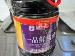 黑木耳红烧千岛湖鲫鱼的做法步骤:9
