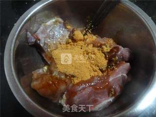 奥尔良叉烧肉的做法步骤:2