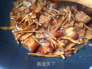 笋干焖肉的做法步骤:10