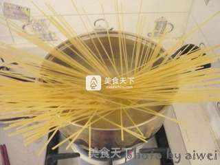番茄肉酱意面的做法步骤:15