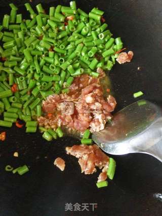 通菜梗炒肉末的做法步骤:6