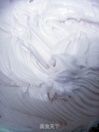 粉色系小汽车蛋糕的做法步骤:2
