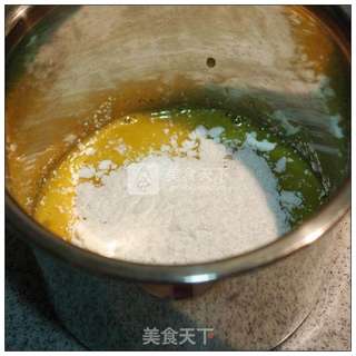 极致细腻美味-----杯装舒芙蕾芝士蛋糕的做法步骤:5