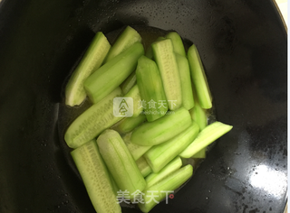 蜂蜜黄瓜的做法步骤:3