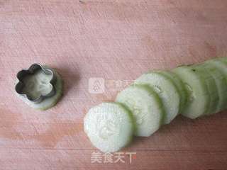 简单祛暑小菜--蜂蜜黄瓜的做法步骤:5