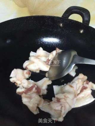五花肉煸炒无筋豆的做法步骤:5
