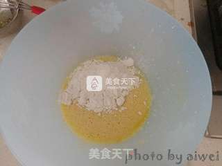 原味戚风蛋糕的做法步骤:5