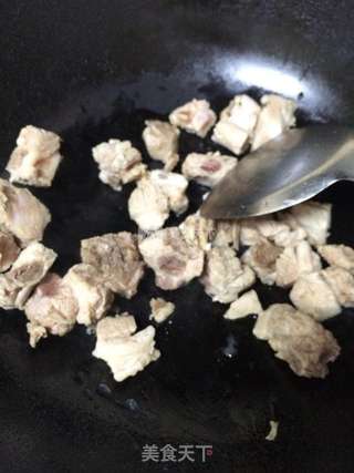 干锅排骨的做法步骤:2
