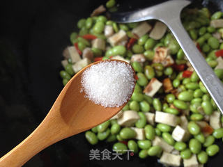 毛豆米炒豆丁的做法步骤:10