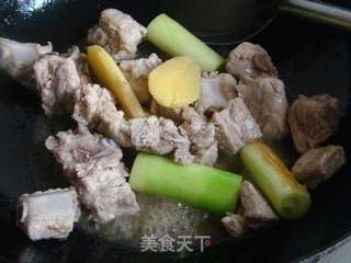 【天际TONZE微电脑隔水电炖锅试用二】清炖排骨的做法步骤:6