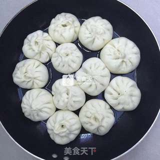 生煎包的做法步骤:11