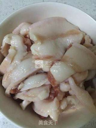 五花肉煸炒无筋豆的做法步骤:2