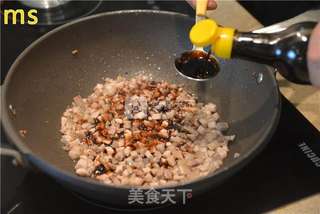 【曼思分享】经典的妈妈牌儿【香菇卤肉饭】的做法步骤：6