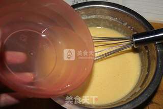 果酱小四卷,酸酸甜甜是夏天的味道的做法步骤:3