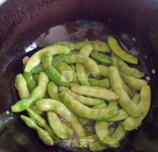 土豆炖豆角—东北家常菜的做法步骤:4