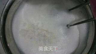 戚风蛋糕的做法步骤:9