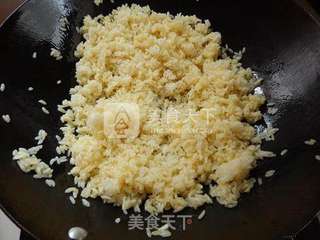 虾仁蛋炒饭的做法步骤:7