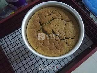6寸轻抹茶戚风蛋糕的做法步骤:8