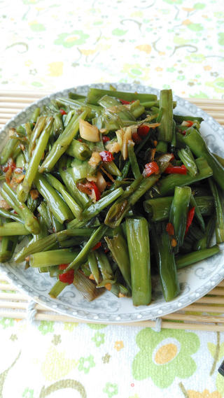 素食小炒~~~剁椒空心菜梗的做法步骤:8