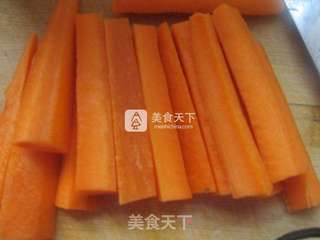开胃小咸菜---酸辣泡菜的做法步骤:2