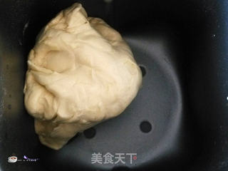 【ACA AB-2CM15全自动面包机】双椒培根披萨的做法步骤:4