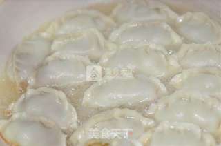 多汁水煎饺的做法步骤:7