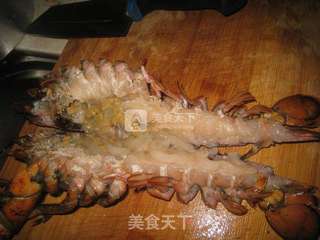 蒜蓉奶油烤龙虾的做法步骤:2
