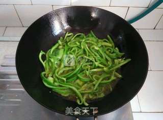 青椒肉丝的做法步骤:5