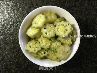 鸡翅秋葵杂粮焖饭的做法步骤:11