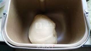 奶油卷---奶香十足的面包的做法步骤:4