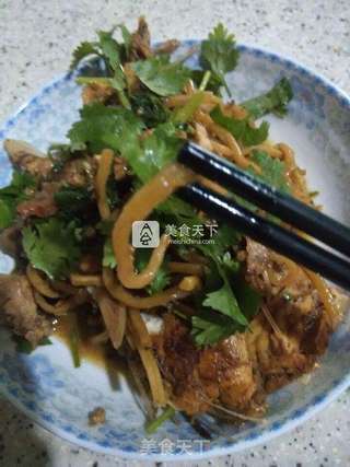 葫芦丝红烧炖花鲢鱼的做法步骤:12