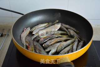红烧溪鱼的做法步骤:4