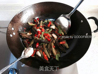 超级下饭的家常剁椒茄子煲的做法步骤:15