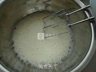 八寸戚风蛋糕的做法步骤:4