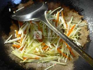 韭菜芽炒蛏子的做法步骤：4