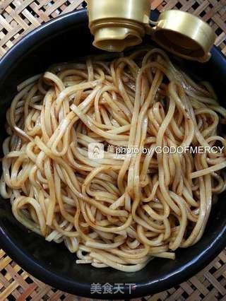 东方传奇:夏季最畅销的酱牛肉凉面的做法步骤:12
