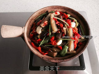 超级下饭的家常剁椒茄子煲的做法步骤:17