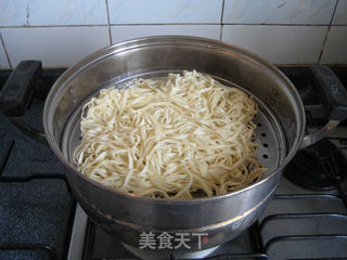 大排焖面——伏天无面不欢,馋了无肉不欢的做法步骤:9